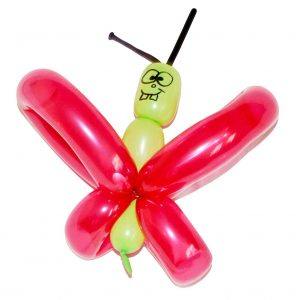 Ein Luftballontier Schmetterling
